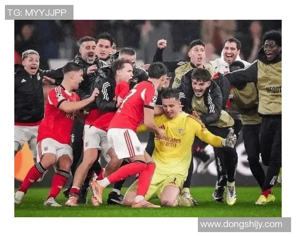 阿森纳逆袭本菲卡3-0晋级世界杯历史冷门瞬间引发全场狂欢